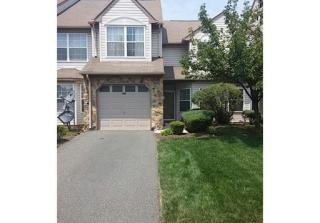 218 Nebula Rd, Piscataway, NJ 08854-5450