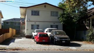 1330 Alcatraz Ave, Berkeley, CA 94702-2606