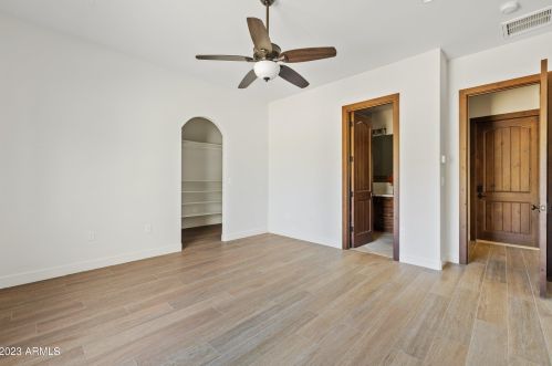 36648 27th Ave, Phoenix AZ 85086-8747 exterior