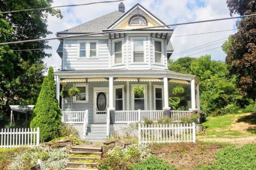 7192 Pa Route 873, Slatington, PA 18080-3357