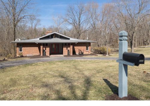 9909 Holliston Ct, Saint Louis MO 63124-1019 exterior