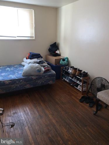 1143 Macarthur Blvd, Camden NJ exterior