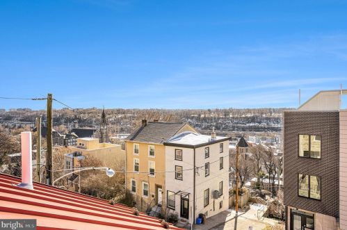 4329 Boone St, Philadelphia PA  19128-4904 exterior