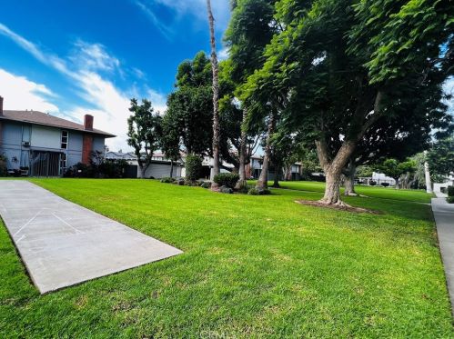 16576 Montego Way, Tustin CA  92780-4127 exterior