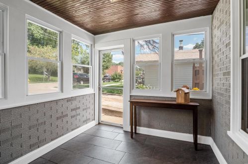 7742 Rannells Ave, Saint Louis MO 63143-1922 exterior