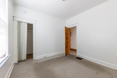 229 Long Ave, Chicago IL 60638-1714 exterior