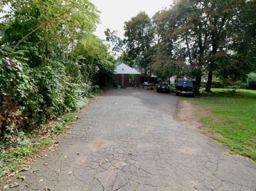 45 West St, New Britain CT  06051-1220 exterior