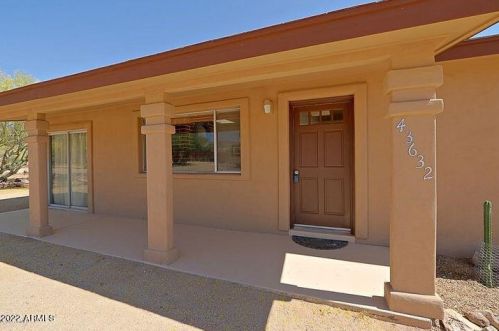 43632 16th St, Phoenix, AZ 85087-7500