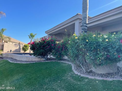 1642 Lynx Way, Chandler AZ 85249-3011 exterior