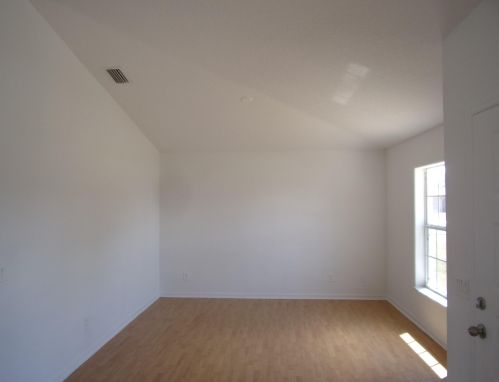 1407 Grapeland Ave, Fort Pierce FL 34952-4951 exterior