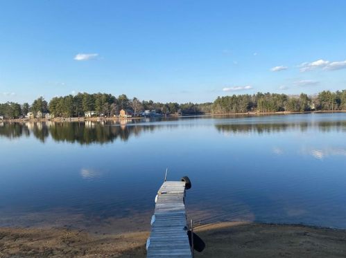 455 Shady Vly Rd, Coventry RI 02816-6811 exterior