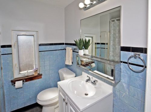 409 Beulah Rd, Pittsburgh PA 15235-4201 exterior