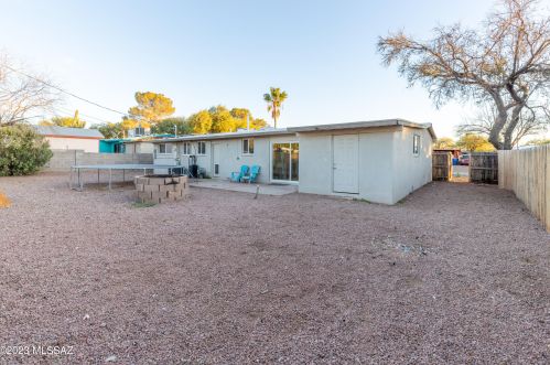 8051 Malvern St, Tucson AZ  85710-4238 exterior