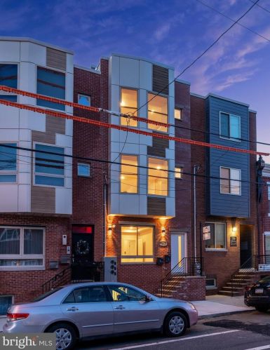 1720 22nd St, Philadelphia PA 19145-1943 exterior