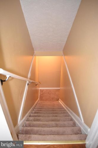 2843 Schubert Dr, Silver Spring MD 20904-6886 exterior