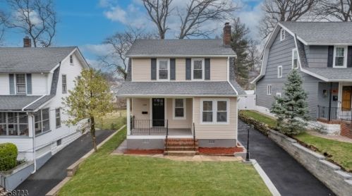 120 Mountainview Ave, Nutley NJ  07110-2233 exterior