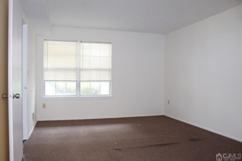 405 Plymouth Rd, New Brunswick NJ  08902-4578 exterior