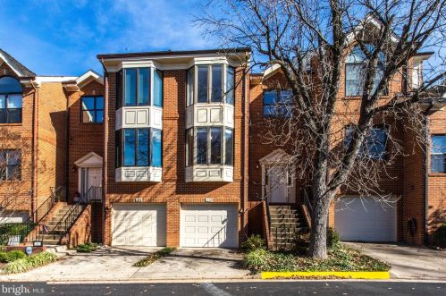 1494 Hampton Hill Cir, Mc Lean VA  22101-6016 exterior