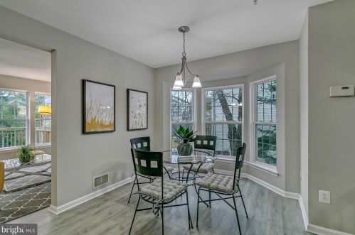 10414 Heathside Way, Rockville MD 20854-6346 exterior