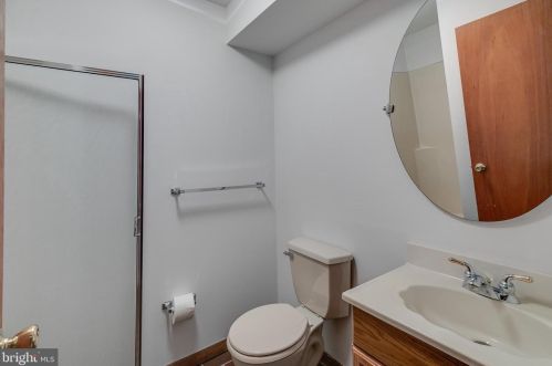 747 3 St, Philadelphia PA 19147-3324 exterior