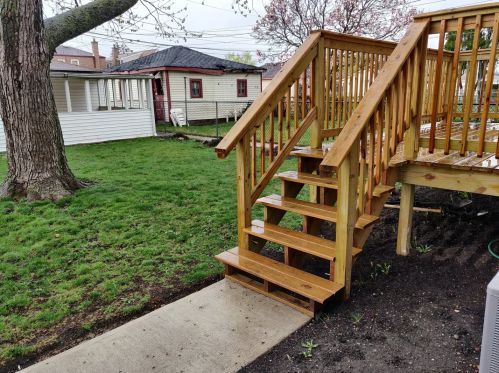 10814 Eberhart Ave, Chicago IL 60637-2403 exterior