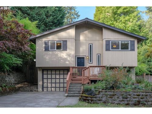 9471 51st Ave, Portland, OR 97219-5162