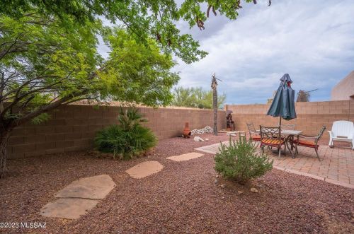 354 Camino Lomas, Tucson AZ 85704-6977 exterior