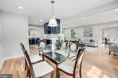 1505 Crestwood Dr, Alexandria VA  22302-2303 exterior