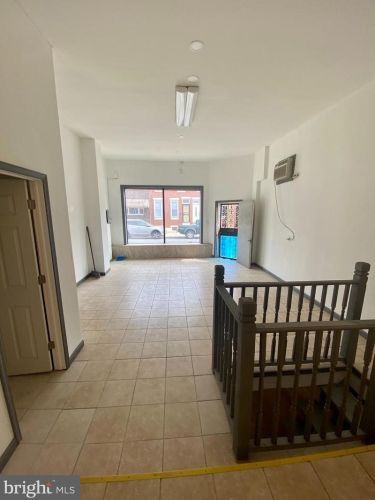 1924 4 St, Philadelphia PA 19122-2206 exterior