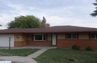 7008 Lindgren Dr, Yakima, WA 98908-1833