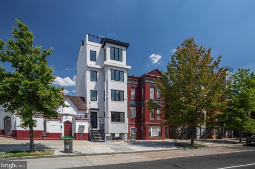 1715 Capitol St, Washington DC 20002-2109 exterior