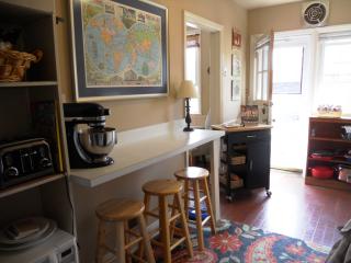 237 Blenheim Rd, Baltimore MD  21212-1704 exterior