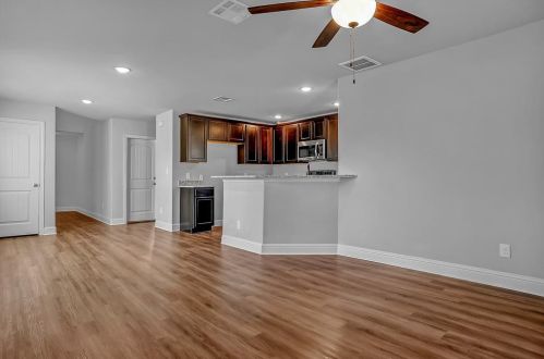 2711 Washington St, Denison TX  75021-1443 exterior