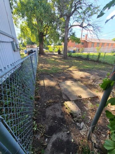 1537 110 St, Chicago IL 60617-6754 exterior