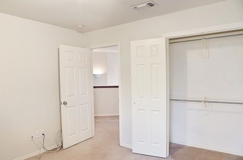 8522 Sports Hvn Dr, Humble TX 77346-6000 exterior