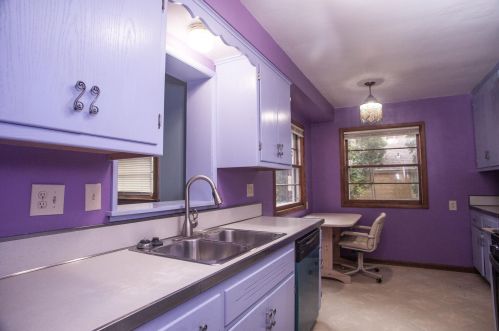 4220 86, Milwaukee WI 53222-1704 exterior