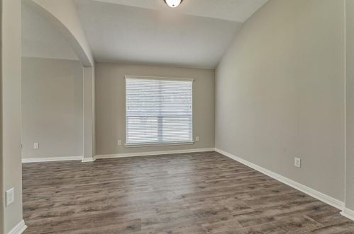 12222 Hawthorne Dr, Montgomery TX 77356-5449 exterior