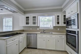 14762 Cindywood Dr, Houston TX  77079-6410 exterior