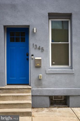 1345 Mascher St, Philadelphia PA  19122-4618 exterior