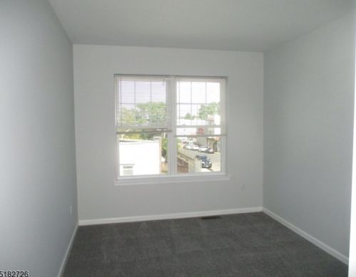 7 Myrtle St, Bloomfield NJ  07003-4724 exterior