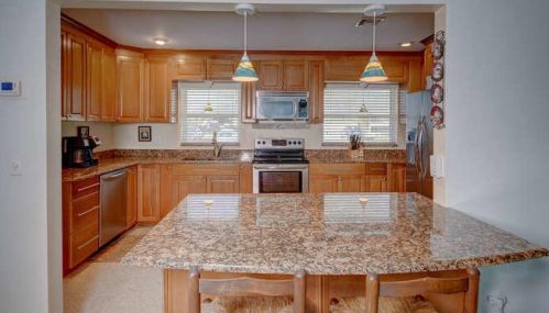 304 Bay St, Fort Pierce FL 34952-1317 exterior