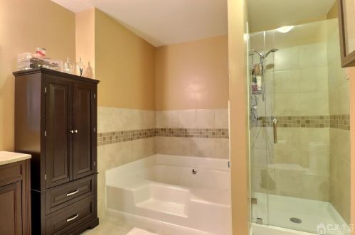 200 Concord Pl, New Brunswick NJ 08902-4572 exterior