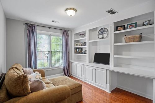 4996 Dunwoody Ter Cv, Atlanta GA 30338-2330 exterior