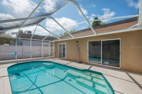 17709 Emerald Green Pl, Tampa FL 33647-2547 exterior