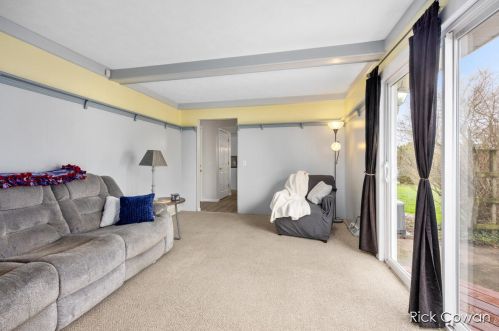 2253 Fawnwood Dr, Grand Rapids MI 49508-6519 exterior