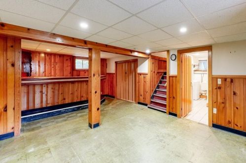 293 Doyle Ave, Providence RI 02906-3354 exterior