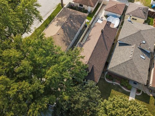 11154 Whipple St, Chicago IL 60655-2328 exterior