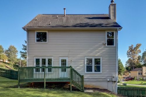 2701 Old Coach Rd, Duluth GA 30096-2771 exterior