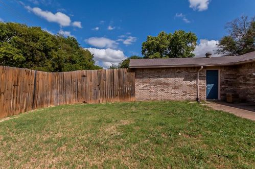 7205 Knight Dr, Frisco TX 75056 exterior