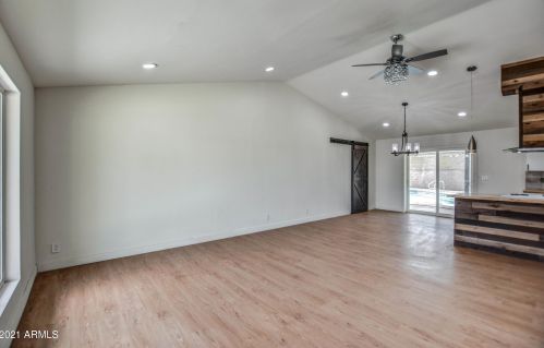 12224 26 Dr, Phoenix AZ 85017-3606 exterior